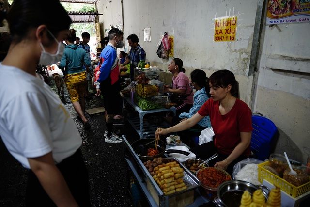 du lich tp ho chi minh chien dich tp ho chi minh xin chao vua khoi dong khach da nuom nuop