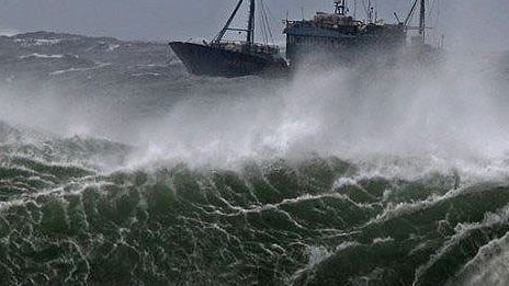 Dự báo thời tiết biển ngày và đêm nay (21/10): Bắc Biển Đông có mưa bão và gió giật rất mạnh