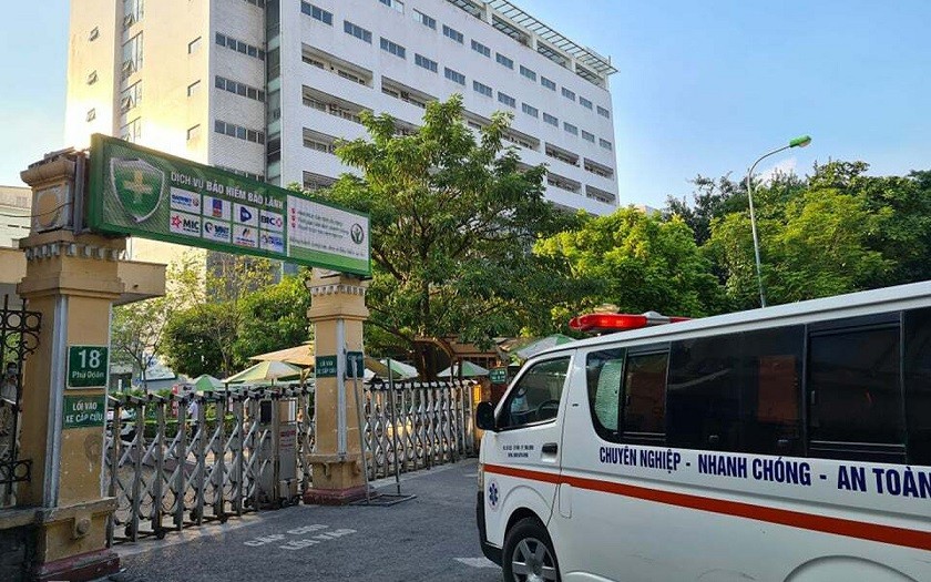 Covid-19 ở Hà Nội: Người đến Bệnh viện Việt Đức từ 15 - 30/9 cần liên hệ y tế ngay