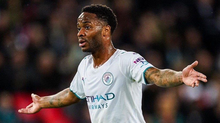 Chuyển nhượng cầu thủ Ngoại hạng Anh: Sterling tìm bến mới; Alexander Isak là mục tiêu của MU và Man City; Solskjaer chịu áp lực