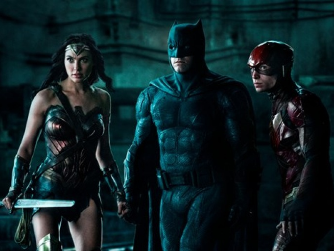 Giới phê bình điện ảnh hết lời khen bom tấn ''Justice League''