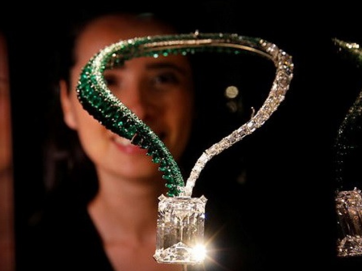 Viên kim cương lớn nhất thế giới được bán giá kỷ lục 34 triệu USD