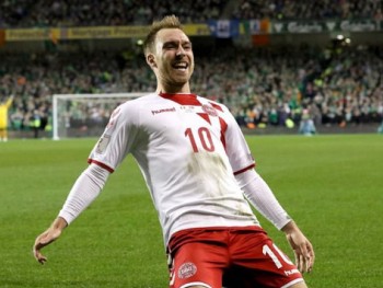 Ngôi sao Tottenham lập hat-trick, Đan Mạch giành vé dự World Cup 2018