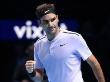 Roger Federer sớm giành vé vào bán kết giải ATP Finals 2017
