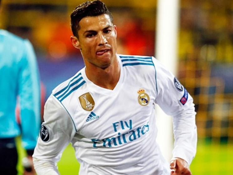 Top 10 chân sút vĩ đại nhất Champions League: Ronaldo "cô đơn trên đỉnh"
