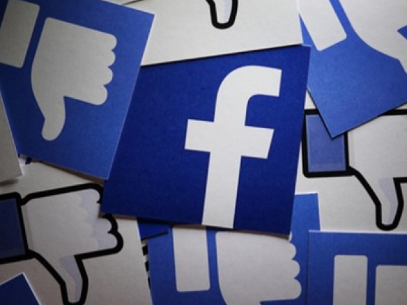 Kết thúc kỷ nguyên tăng trưởng không ngừng của Facebook