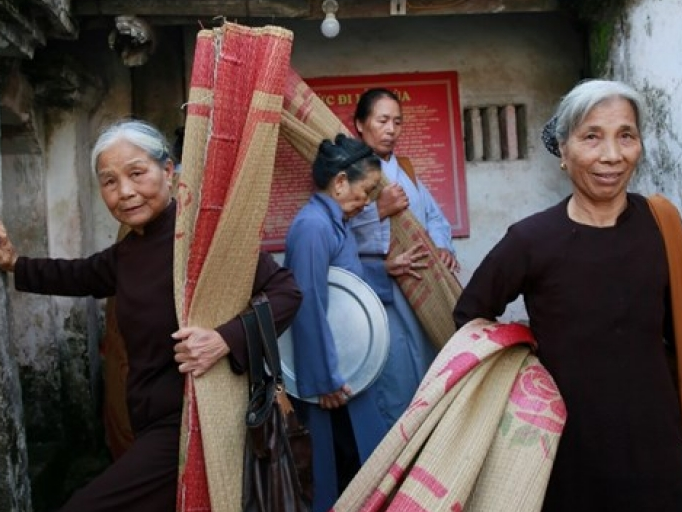 “Chùa Việt Nam” qua góc nhìn của nhiếp ảnh gia người Pháp