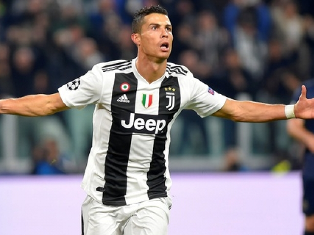 Ronaldo: “MU chẳng làm gì để xứng đáng với chiến thắng”