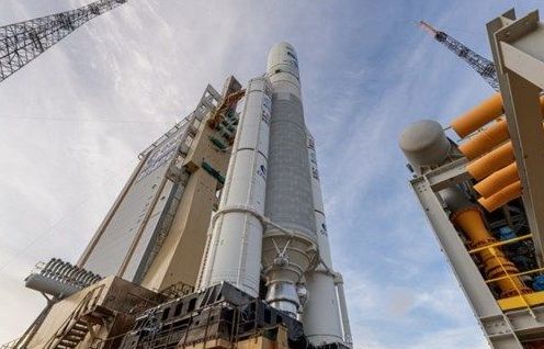 Ai Cập phóng thành công vệ tinh viễn thông đầu tiên