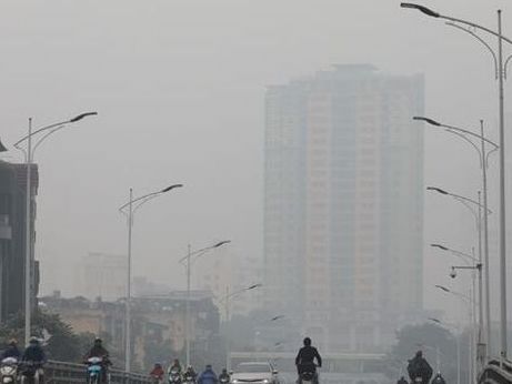 Chất lượng không khí ngày 6/11: Cảnh báo ô nhiễm không khí mức báo động tại Hà Nội, miền Bắc và Bắc Trung Bộ