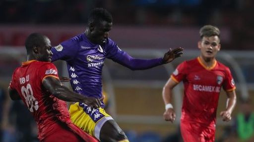 CLB Hà Nội chia tay 2 ngoại binh sau khi kết thúc V-League