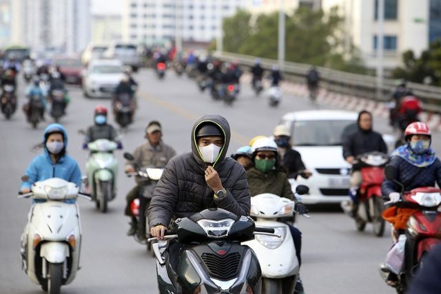 Dự báo thời tiết ngày và đêm nay (24/11): Bắc Bộ sáng và đêm trời lạnh; Trung Bộ mưa rào và dông vài nơi; Tây Nguyên, Nam Bộ ngày nắng