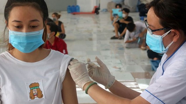 Covid-19: Đã phân bổ khoảng 109 triệu liều vaccine; Đà Nẵng bắt đầu tiêm cho trẻ em từ 15-17 tuổi