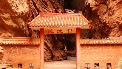 Trung Quốc: Đến hẻm núi lớn bí ẩn của dãy Thiên Sơn khám phá Động Ngàn Phật