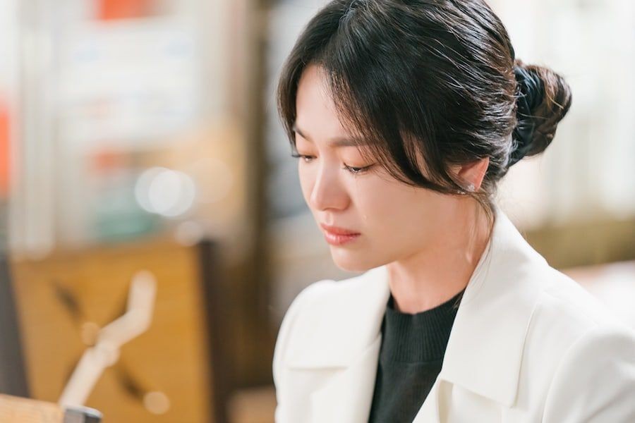 Now, We Are Breaking Up: Song Hye Kyo diễn khá an toàn, lấy đi nhiều nước mắt của khán giả