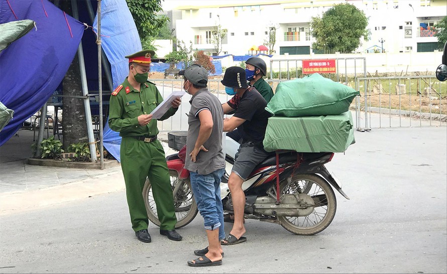 Covid-19 ở Hà Nội ngày 23/11: Thêm 250 ca dương tính tại 27 quận, huyện