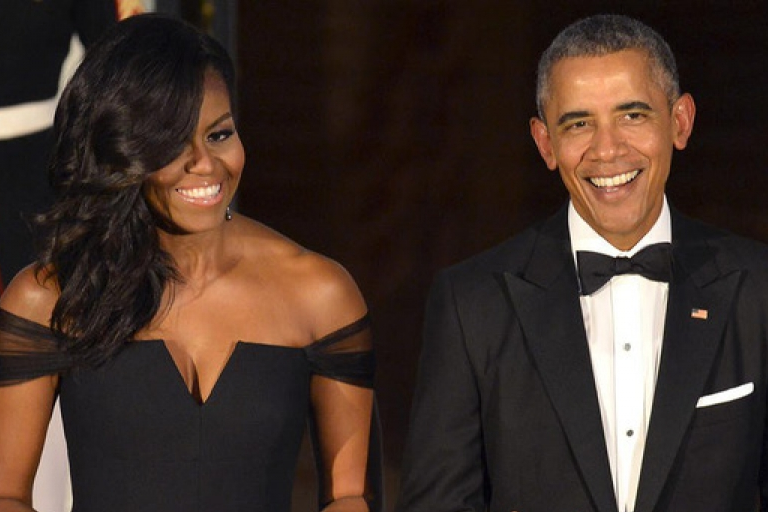 Vợ chồng cựu Tổng thống Obama được yêu thích nhất nước Mỹ
