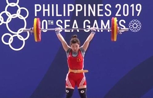 SEA Games 30: Hoàng Thị Duyên giành huy chương vàng cử tạ