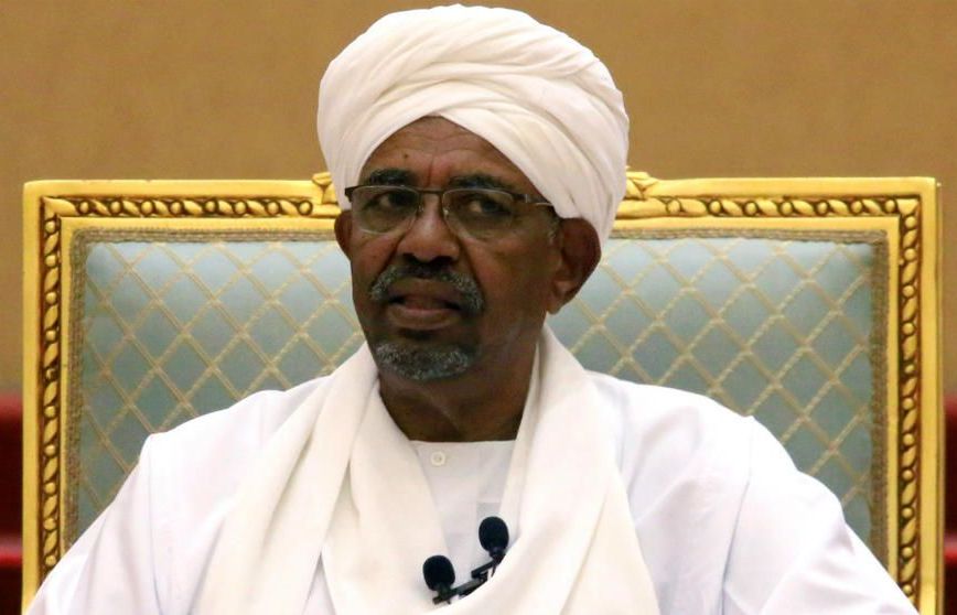 Sudan: Cựu Tổng thống Omar al-Bashir bị kết án 2 năm tù vì tham nhũng