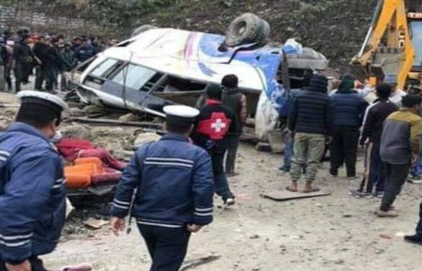 Nepal:  Tai nạn xe buýt thảm khốc, ít nhất 14 người thiệt mạng