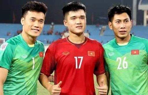 Thêm cầu thủ Việt Nam sang Thái Lan thi đấu
