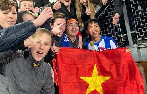 Báo Thái Lan đăng đậm thông tin Văn Hậu ra mắt ở Heerenveen