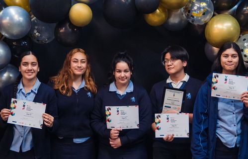 Du học sinh Việt giành giải Tài năng doanh nghiệp trẻ ở New Zealand với ý tưởng từ trà Thái Nguyên