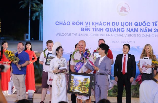 quang nam don chao vi khach du lich quoc te thu 46 trieu nam 2019