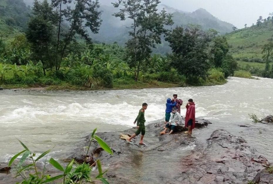 Dự báo thời tiết đêm nay và ngày mai (1-2/12): Bắc Bộ rét về đêm và sáng sớm; Nam Trung Bộ mưa rất to; Tây Nguyên, Nam Bộ mưa dông rải rác