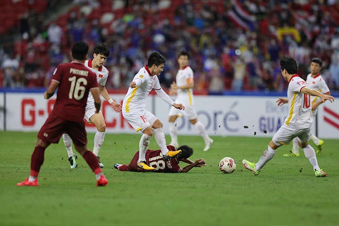 AFF Cup: Đội tuyển Thái Lan cân bằng kỷ lục bất bại của tuyển Singapore và Việt Nam