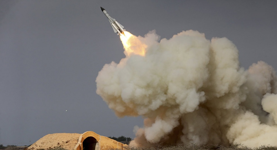 Iran đe dọa dùng tên lửa tấn công kẻ thù