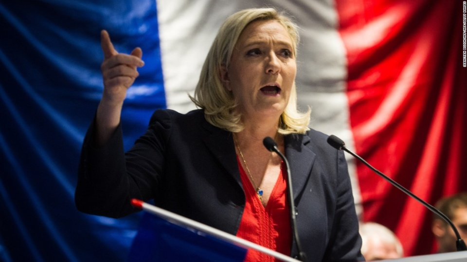 Bà Le Pen phản đối Pháp ở lại EU