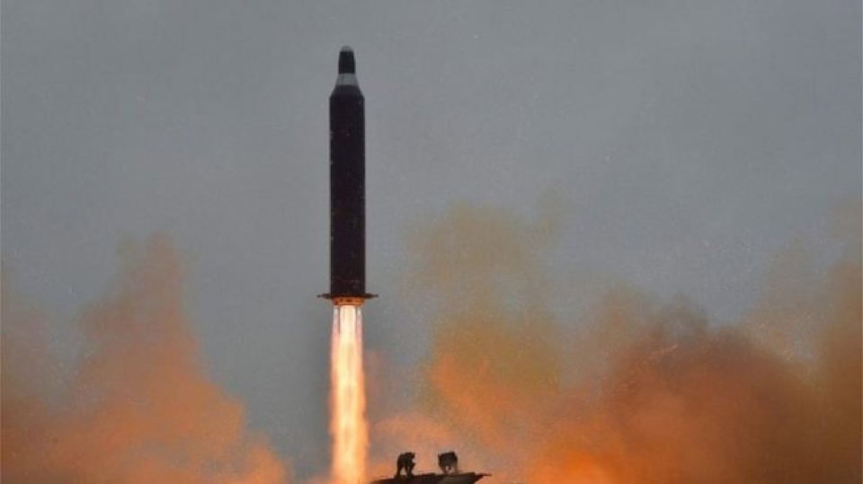 Tổng thư ký NATO lên án vụ thử tên lửa Triều Tiên