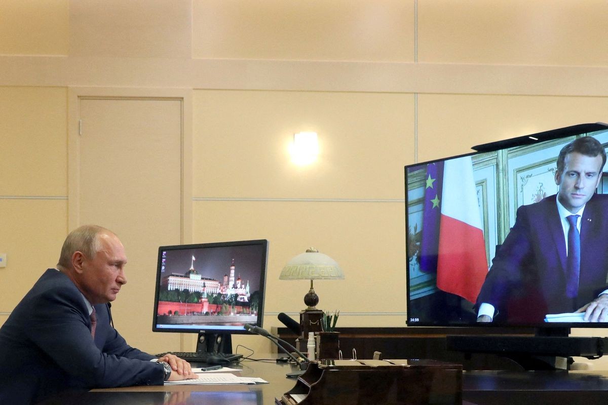 Tuyên bố đối thoại chưa 'chết', Tổng thống Putin muốn 'tháo ngòi' khủng hoảng Ukraine?