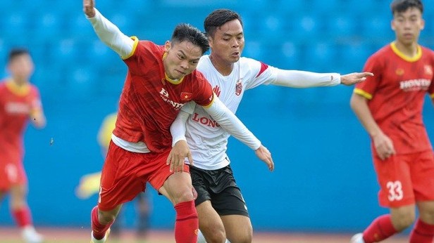 U23 Việt Nam được tăng cường ba cầu thủ trên 23 tuổi cho SEA Games