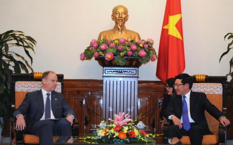 Phó Thủ tướng Phạm Bình Minh tiếp Thư ký Hội đồng An ninh Nga