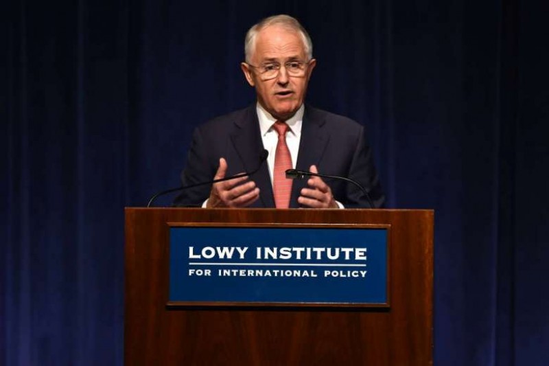 Thủ tướng Australia chỉ trích Trung Quốc ngay trước khi tới Bắc Kinh
