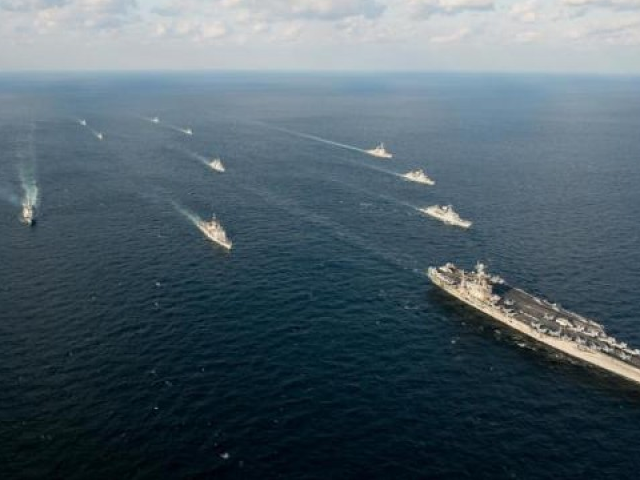 Mỹ và Hàn Quốc tập trận hải quân quanh bán đảo Triều Tiên
