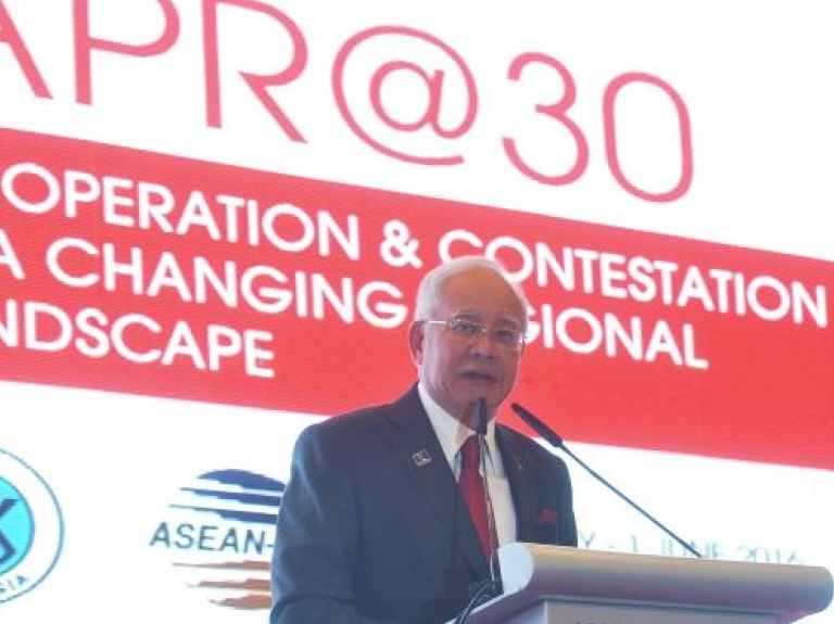 Thủ tướng Malaysia: ASEAN cần tích cực xây dựng COC