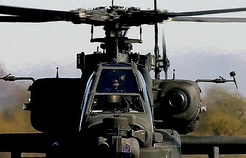 Không quân Ấn Độ nhận trực thăng tấn công Apache đầu tiên