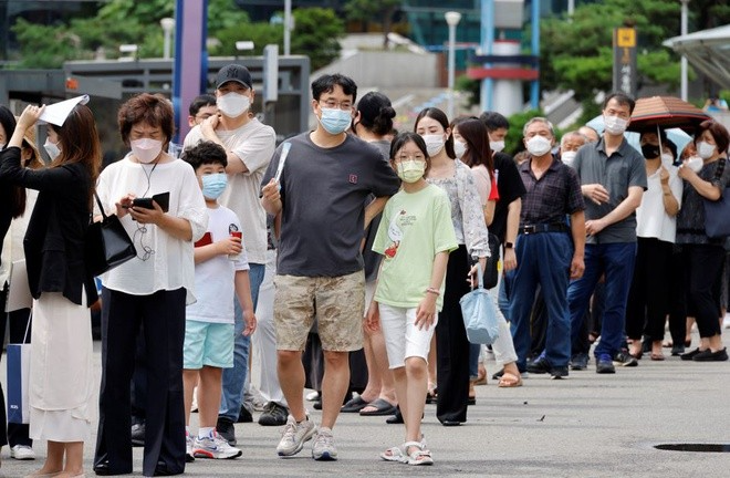 Số ca nhiễm Covid-19 tăng cao, Seoul có thể bị bán phong tỏa
