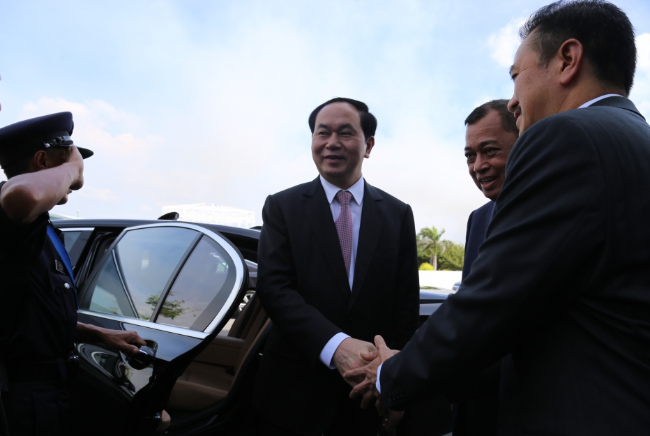 Chủ tịch nước thăm công ty Khí hóa lỏng-Brunei LNG
