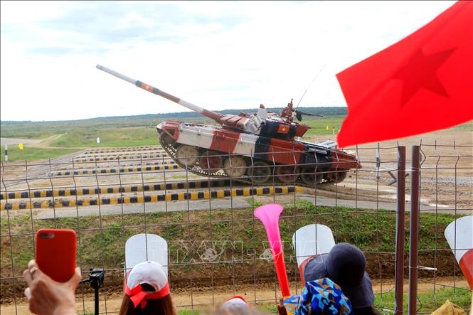 Ngày đầu tiên đội tuyển xe tăng Việt Nam thi đấu tại Army Games 2022