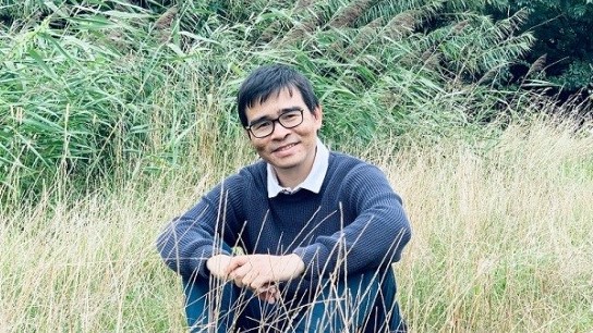 Một người Việt được bổ nhiệm Giáo sư Luật ở Đại học Oxford