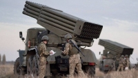Vì sao Ukraine phải 'mòn mỏi' đợi vũ khí của Đức?