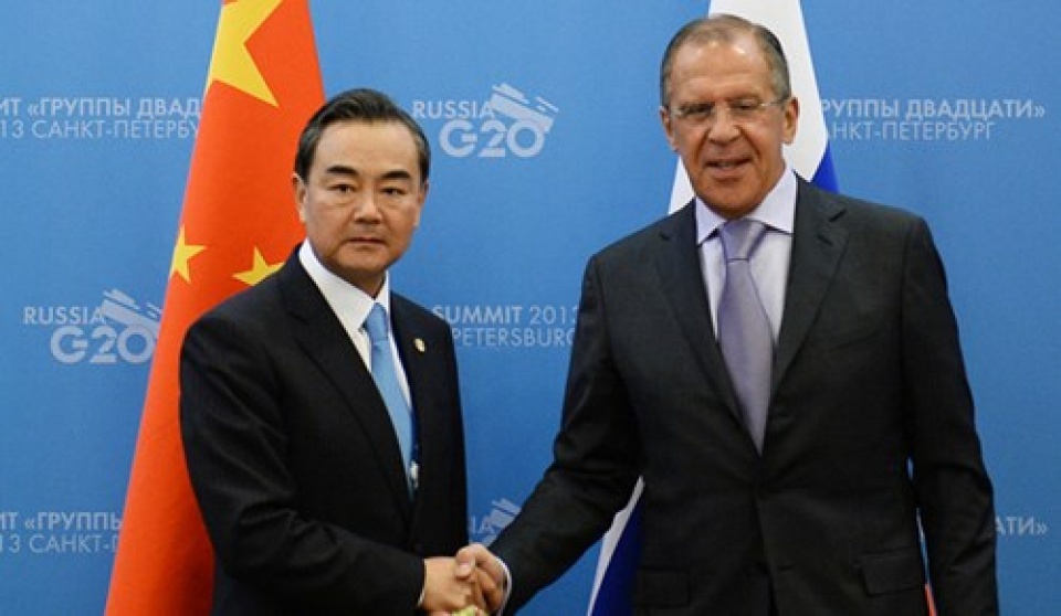 trung quoc nga dien dam ve trieu tien va syria