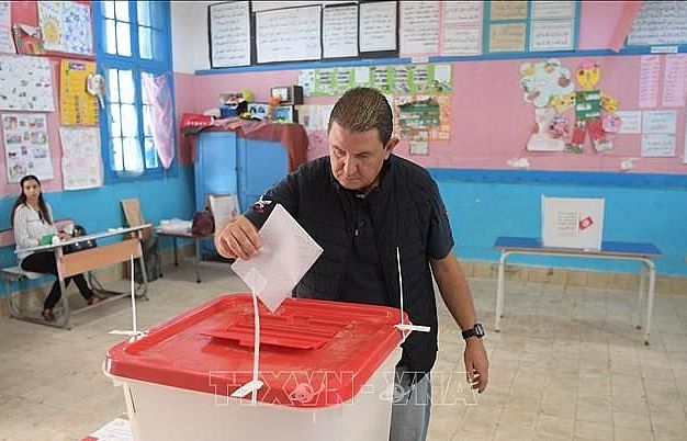 Tunisia tiến hành bầu cử tổng thống vòng hai