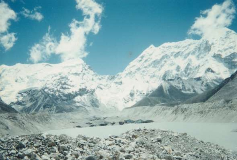 Nhiệt độ Trái đất cao làm tăng nguy cơ lũ lụt ở Himalaya