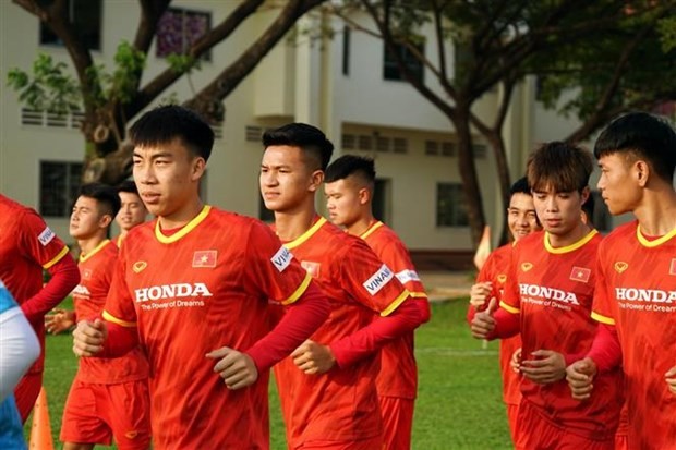 Người Việt tại Campuchia sẵn sàng tiếp lửa cho đội nhà tại Giải vô địch bóng đá U23 Đông Nam Á