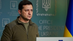 Xung đột Nga-Ukraine: Kiev nói thời khắc quyết định tư cách thành viên EU, nhân viên Đại sứ quán Ukraine tại Moscow sẽ sơ tán sang Latvia?